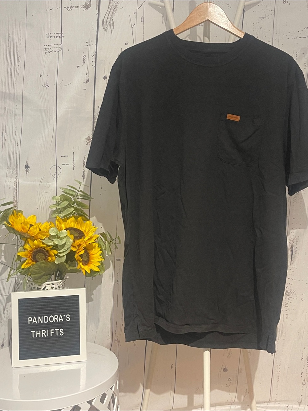 Pendleton Black Short-Sleeve Pocket Tee Size L Preowned